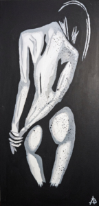 Figura umana stilizzata bianca e grigia su sfondo nero opaco.