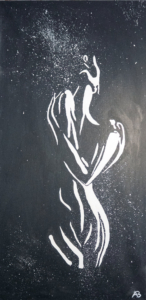 Figura stilizzata bianca su fondo nero che emerge tra schizzi.